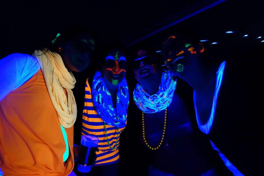 Neon Schwarzlicht 90er Trash Party Partyontour De